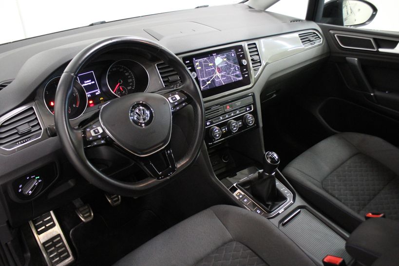 VOLKSWAGEN GOLF SPORTSVAN BUSINESS 2019 - Photo n°11