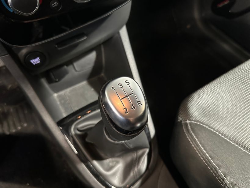 RENAULT CLIO IV BUSINESS 2019 - Photo n°18