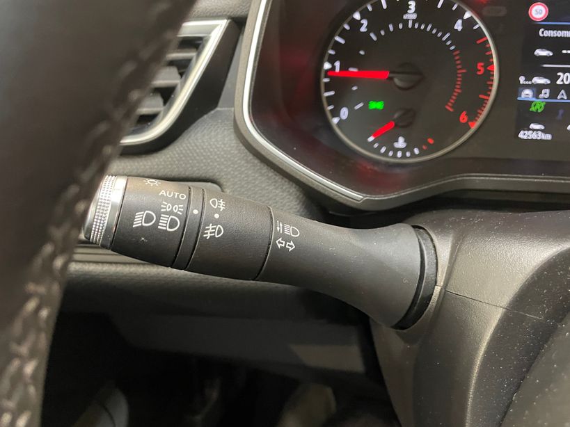 RENAULT CLIO V 2021 - Photo n°32