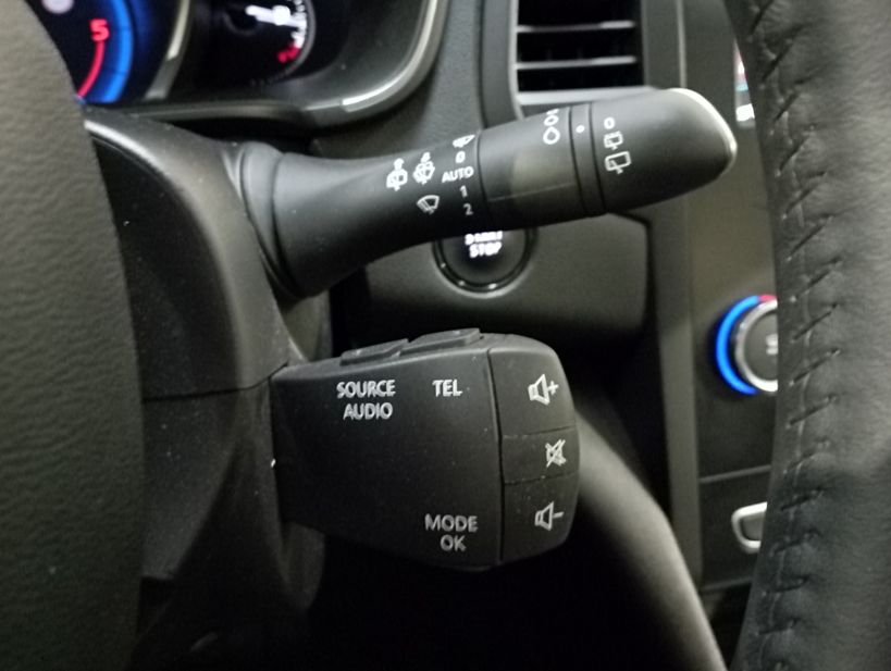 RENAULT MEGANE IV BERLINE BUSINESS 2019 - Photo n°28