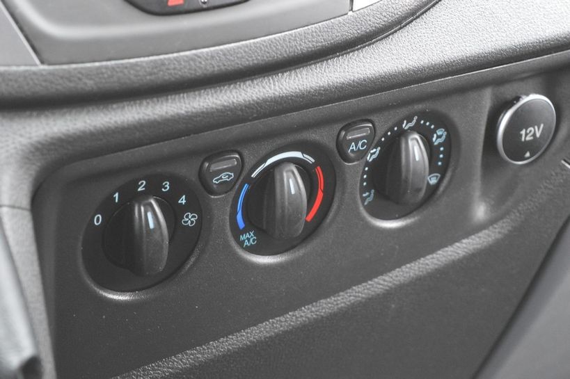 FORD TRANSIT 2016 - Photo n°12