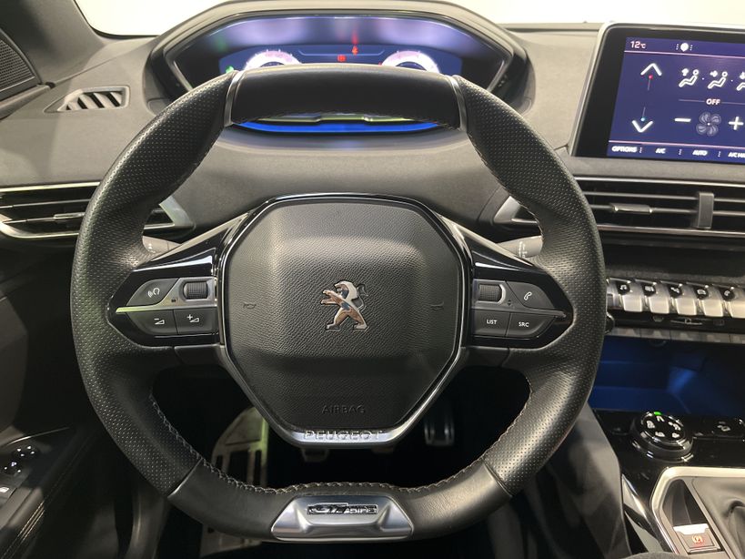 PEUGEOT 5008 2017 - Photo n°12