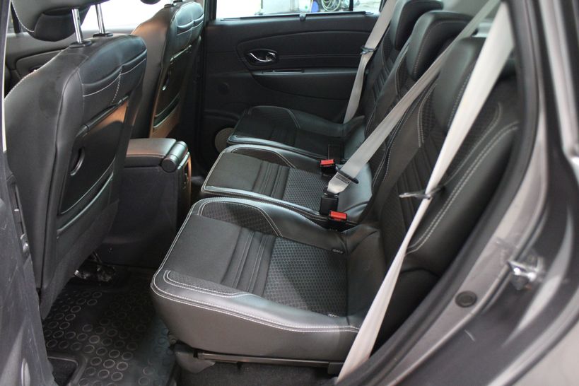 RENAULT SCENIC III 2015 - Photo n°10
