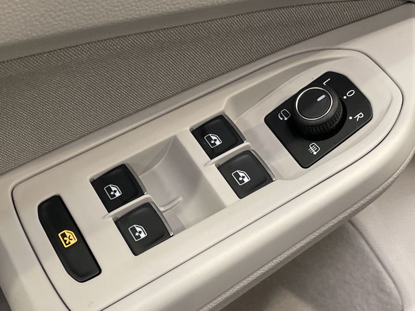 VOLKSWAGEN GOLF 2021 - Photo n°33