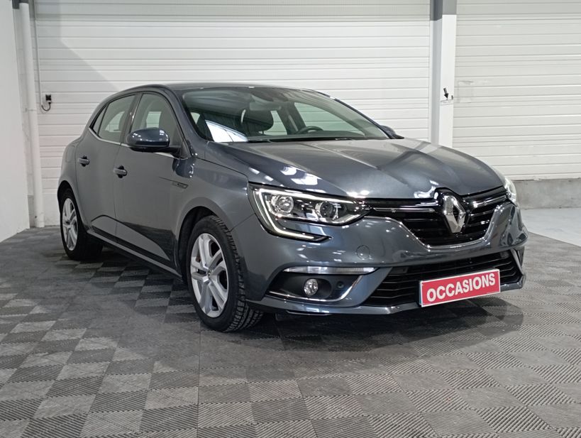 RENAULT MEGANE IV BERLINE BUSINESS 2020 - Photo n°3