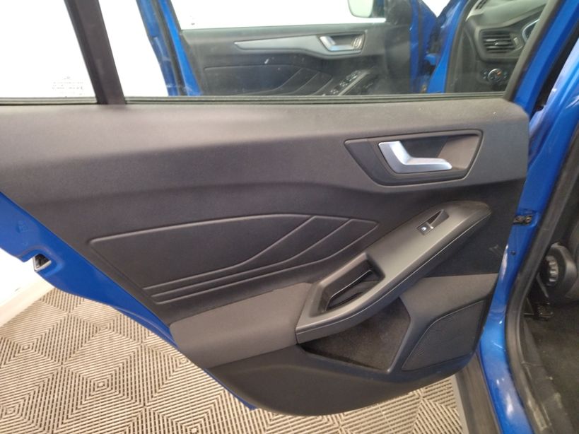 FORD FOCUS 2020 - Photo n°17