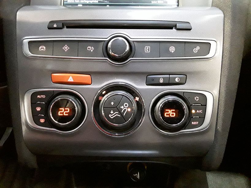 CITROEN C4 2018 - Photo n°6