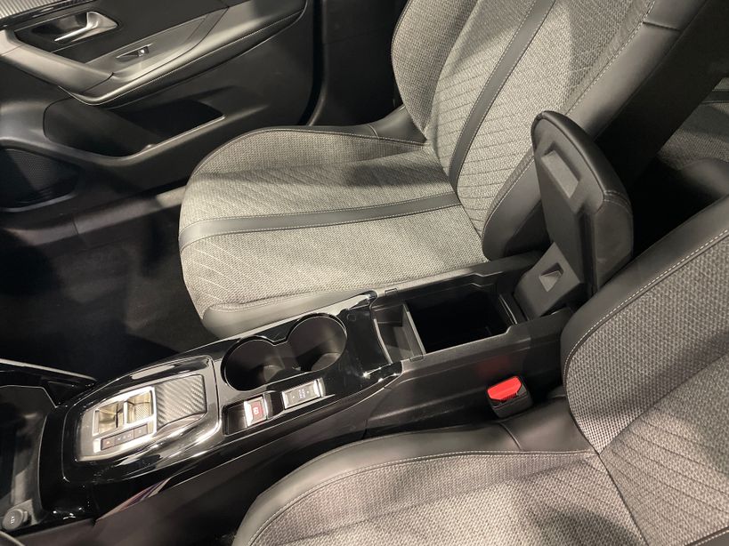 PEUGEOT 2008 2024 - Photo n°20