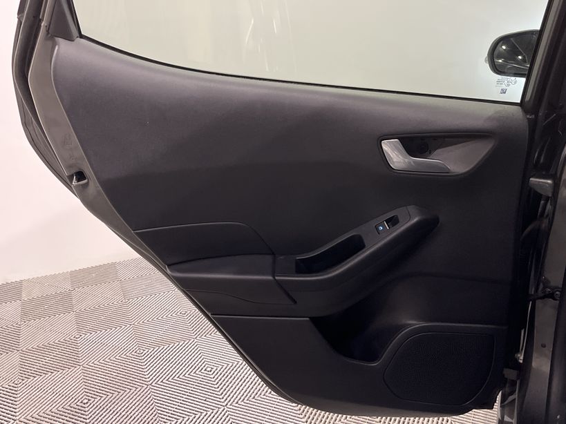 FORD FIESTA 2021 - Photo n°35