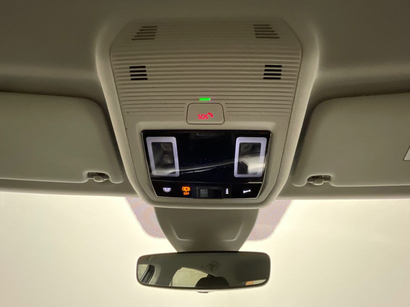 VOLKSWAGEN GOLF 2023 - Photo n°24