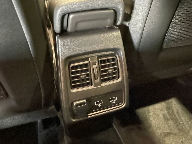 RENAULT CAPTUR 2023 - Photo n°13