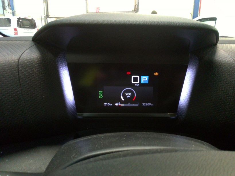 CITROEN C4 X 2023 - Photo n°5