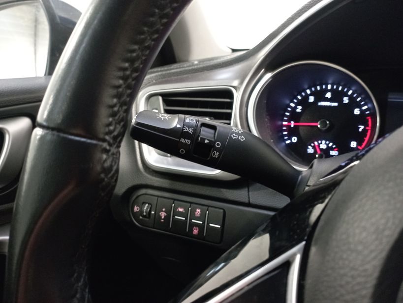 KIA CEED SW 2020 - Photo n°29