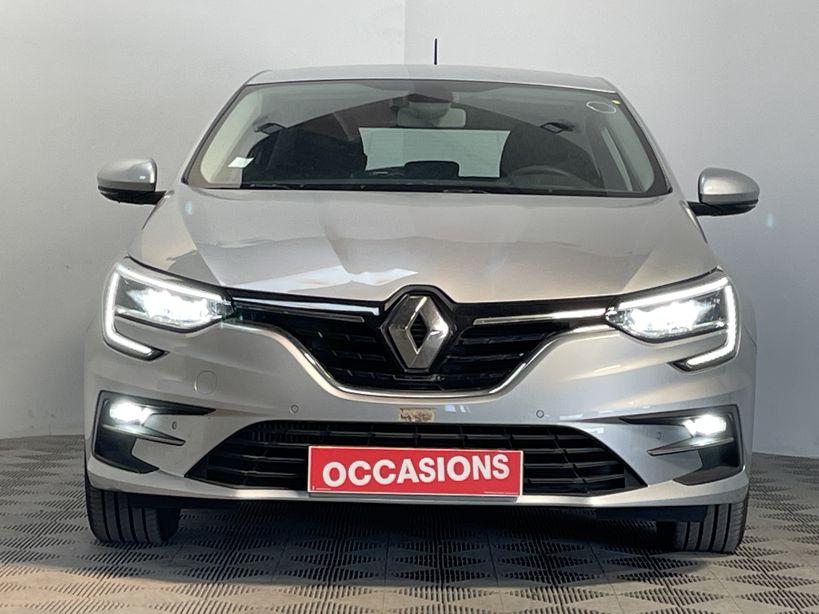 RENAULT MEGANE IV BERLINE 2023 - Photo n°5
