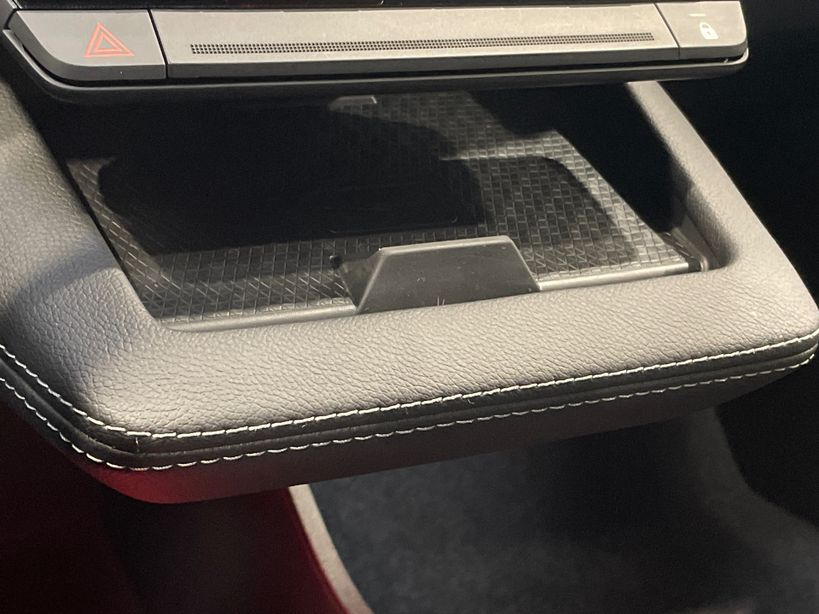 RENAULT MEGANE E TECH 2023 - Photo n°20