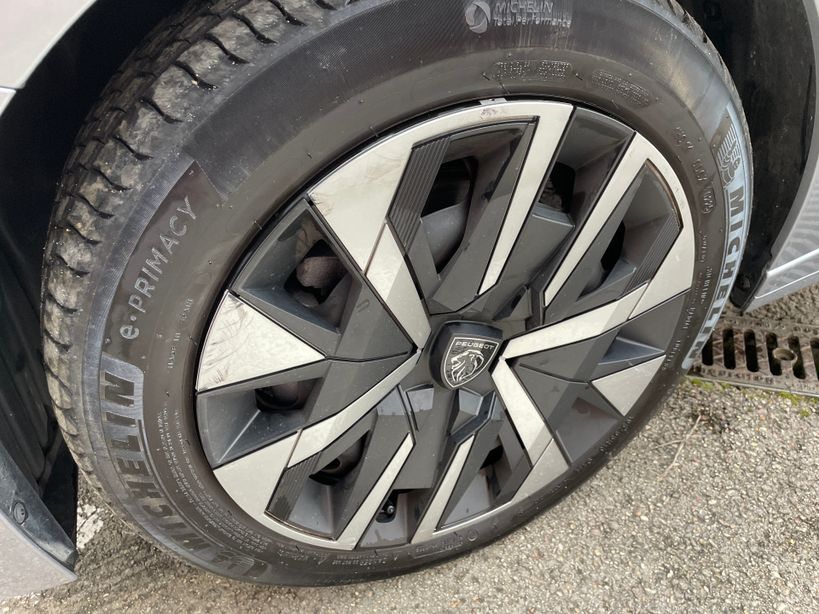 PEUGEOT 208 2025 - Photo n°3