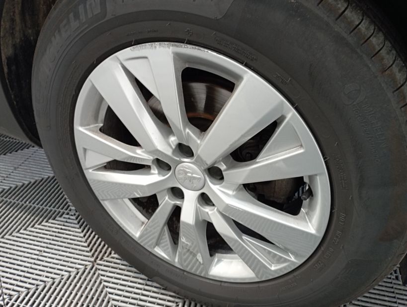 PEUGEOT 5008 BUSINESS 2020 - Photo n°4