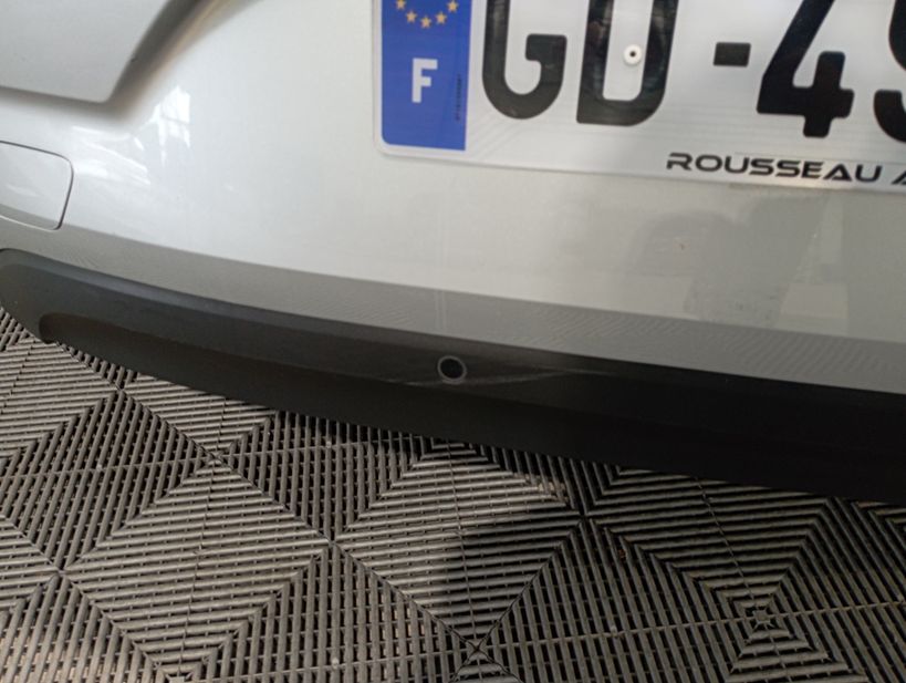 RENAULT MEGANE IV BERLINE 2021 - Photo n°11