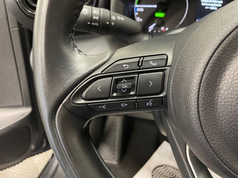 TOYOTA YARIS HYBRIDE 2025 - Photo n°18