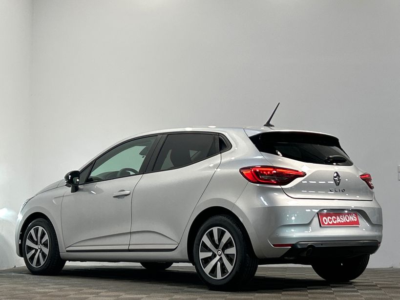 RENAULT CLIO V 2023 - Photo n°4