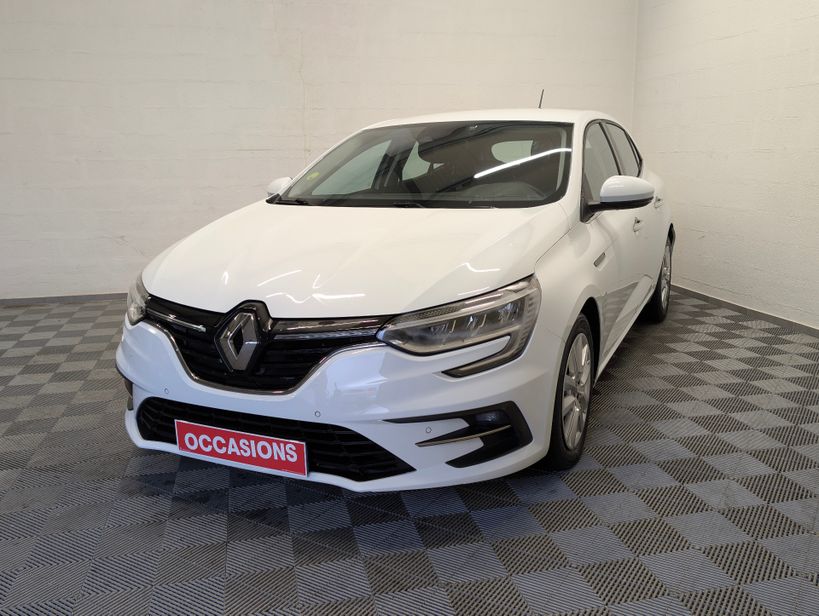 RENAULT MEGANE IV BERLINE 2021 - Photo n°1