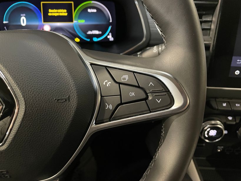 RENAULT CAPTUR 2023 - Photo n°32