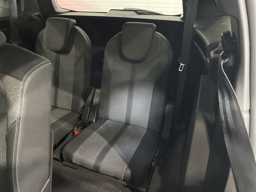 PEUGEOT 5008 2023 - Photo n°10