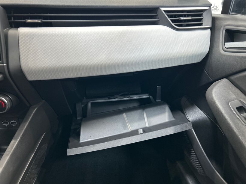 RENAULT CLIO V 2023 - Photo n°20