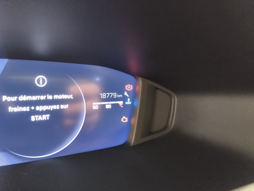 PEUGEOT 2008 2025 - Photo n°1