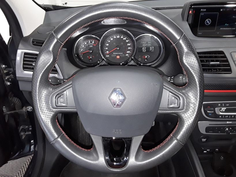 RENAULT MEGANE III COUPE 2015 - Photo n°14