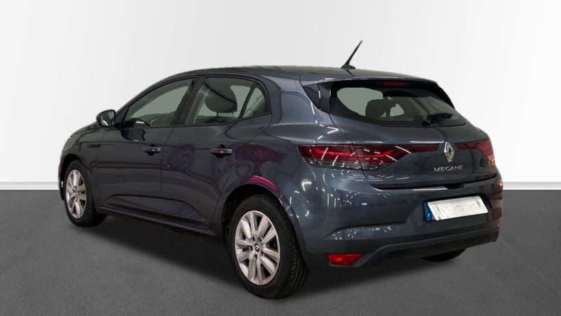 RENAULT MEGANE IV BERLINE 2022 - Photo n°3