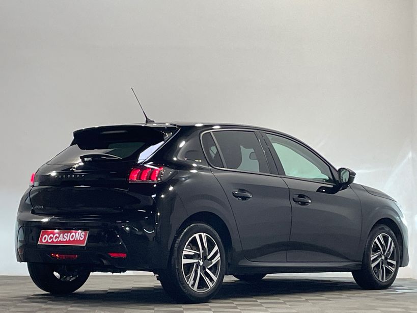 PEUGEOT 208 2023 - Photo n°3