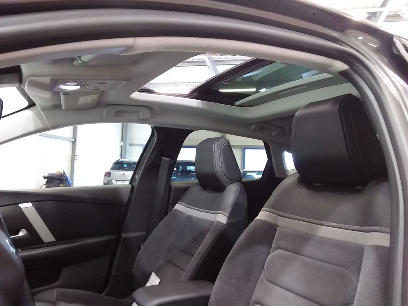 CITROEN C4 X 2023 - Photo n°25