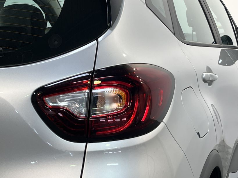 RENAULT CAPTUR 2019 - Photo n°8