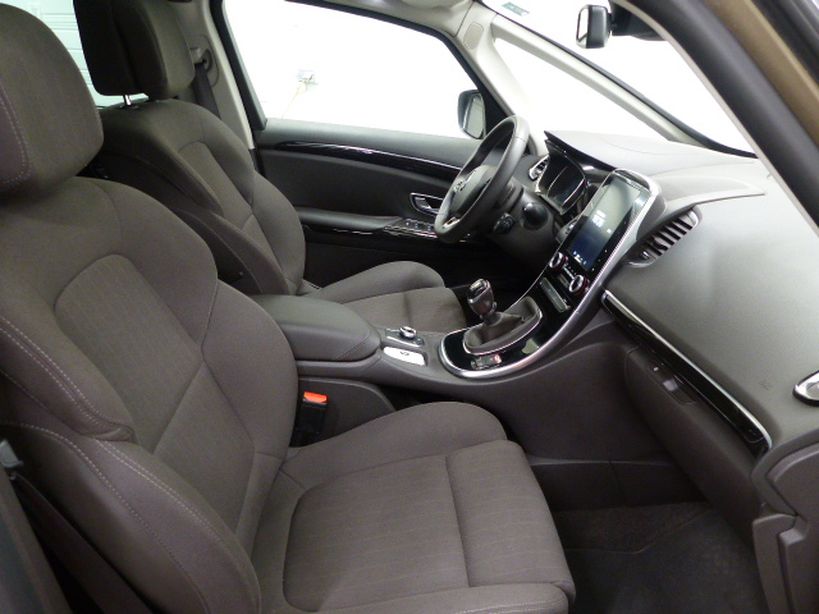 RENAULT ESPACE V 2016 - Photo n°6