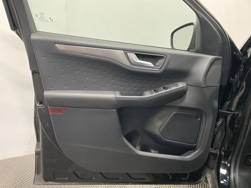 FORD KUGA 2021 - Photo n°34