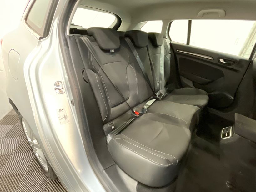 RENAULT MEGANE IV ESTATE 2021 - Photo n°40