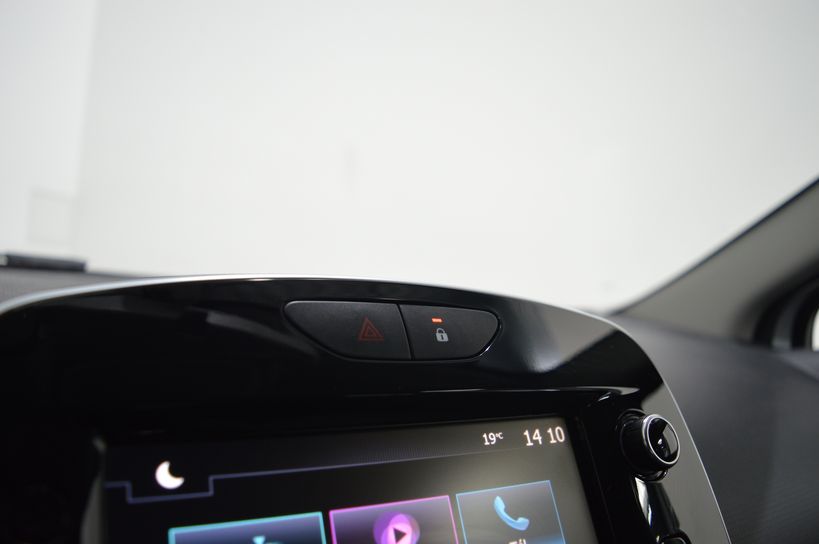 RENAULT CLIO IV 2019 - Photo n°13