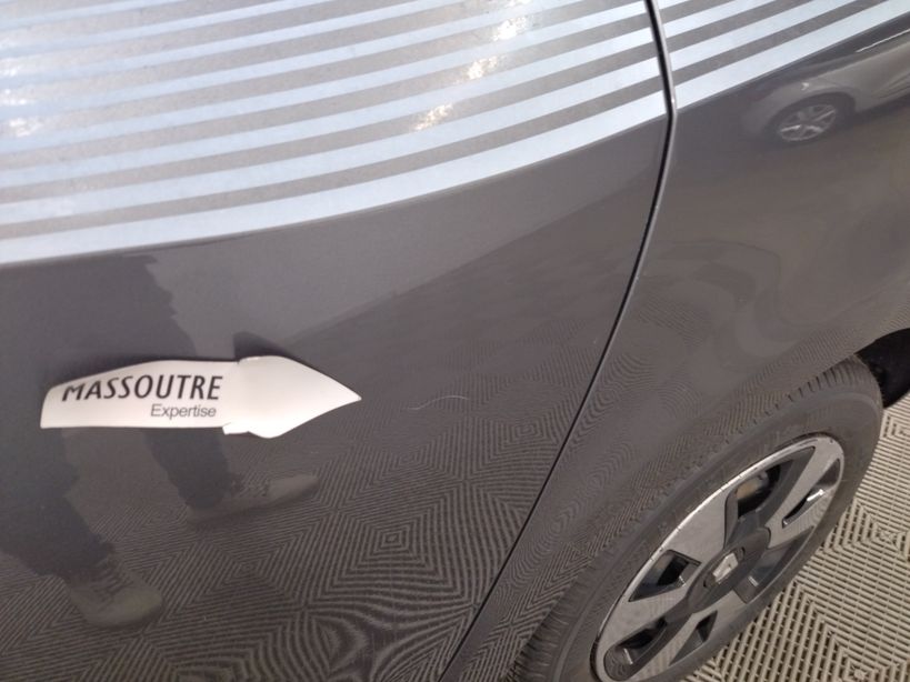 RENAULT TWINGO III 2016 - Photo n°9