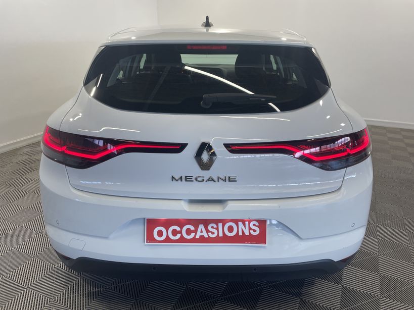 RENAULT MEGANE IV BERLINE 2022 - Photo n°6