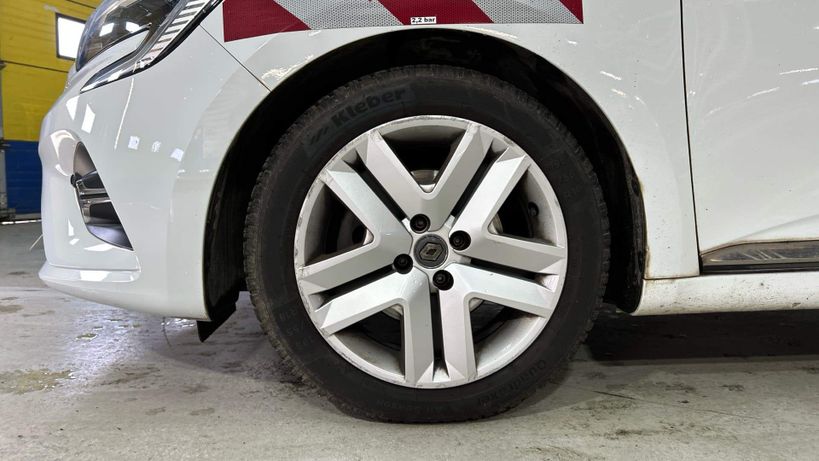 RENAULT CLIO V 2020 - Photo n°9