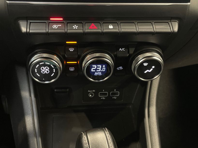 RENAULT CAPTUR 2022 - Photo n°17