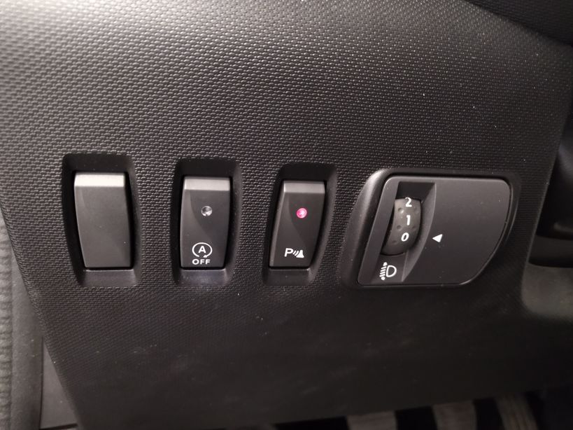RENAULT TWINGO III 2019 - Photo n°24