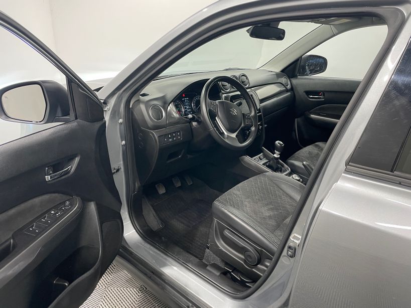 SUZUKI VITARA 2022 - Photo n°17