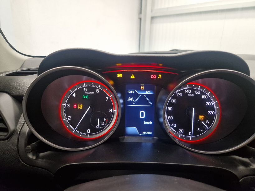 SUZUKI SWIFT 2023 - Photo n°8