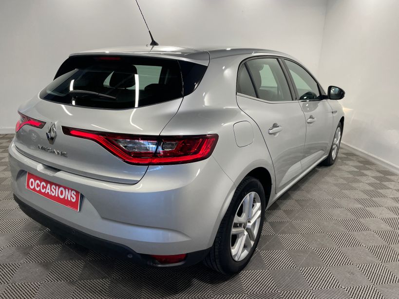 RENAULT MEGANE IV BERLINE BUSINESS 2020 - Photo n°6