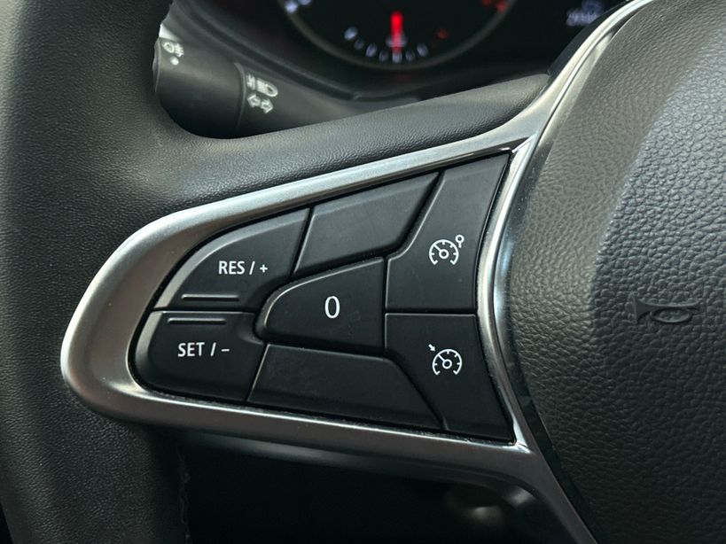 RENAULT CLIO V 2023 - Photo n°21