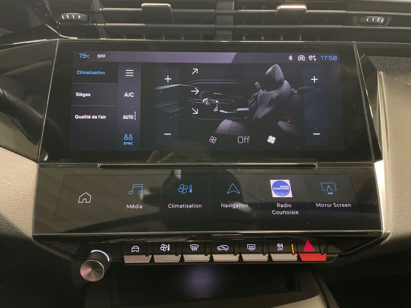 PEUGEOT 308 SW 2023 - Photo n°15