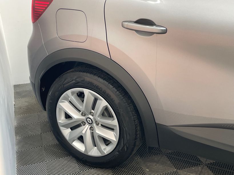 RENAULT CAPTUR 2023 - Photo n°6