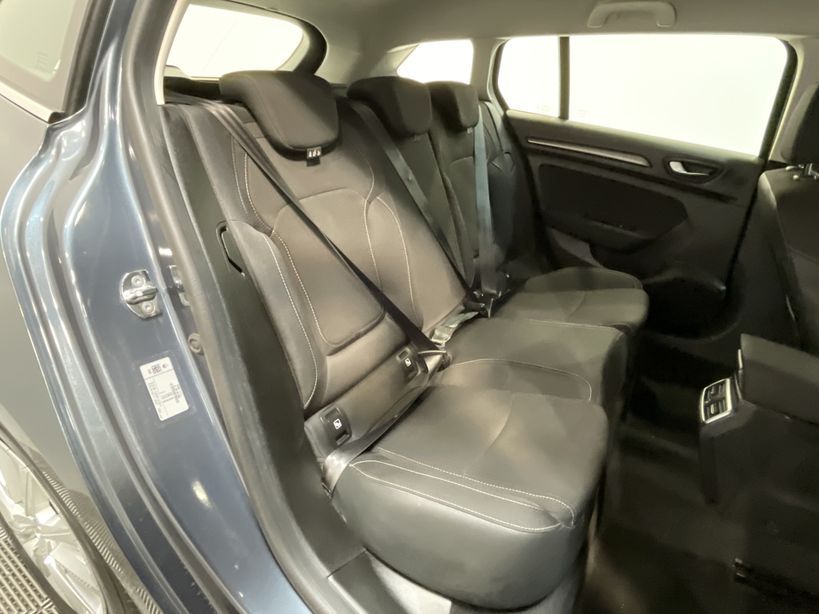 RENAULT MEGANE IV ESTATE 2021 - Photo n°42